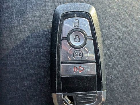 Used 2022 Ford Bronco Outer Banks image 30