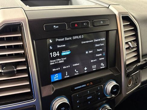Used 2018 Ford F150 Platinum w/ Equipment Group 701A Luxury RWD image 26