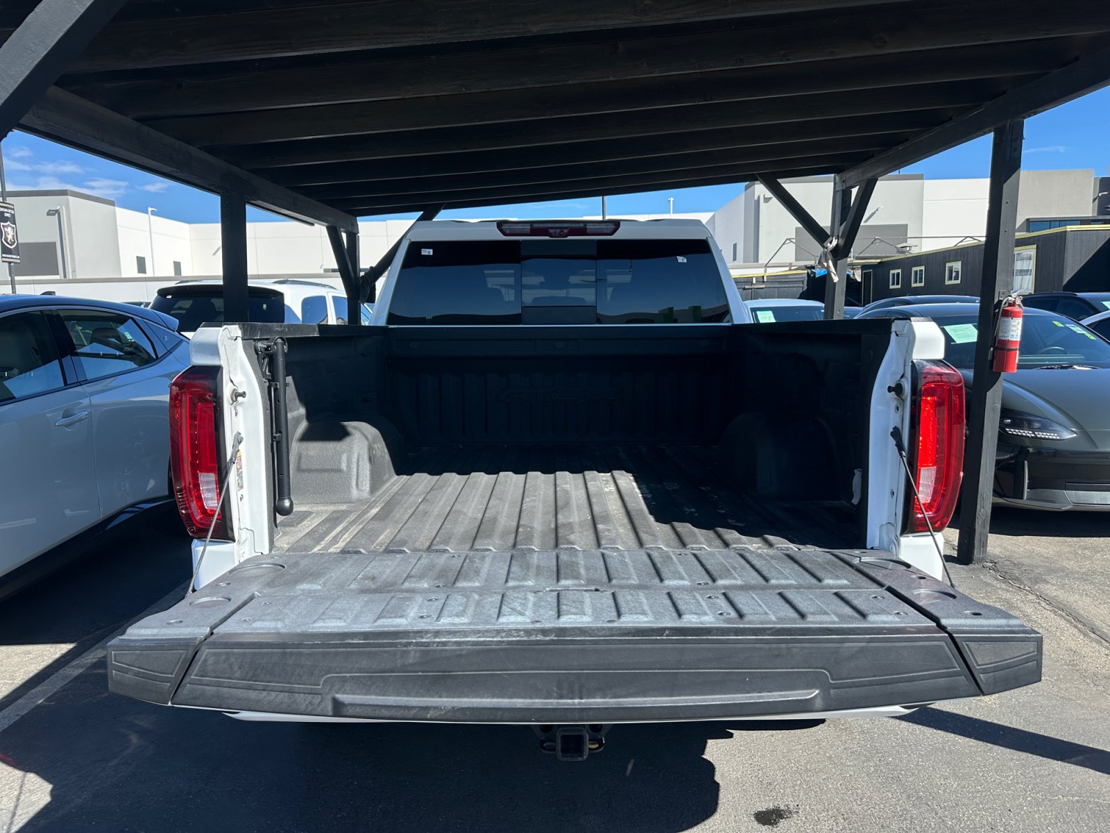 Used 2023 GMC Sierra 1500 AT4X AWD/4WD image 28