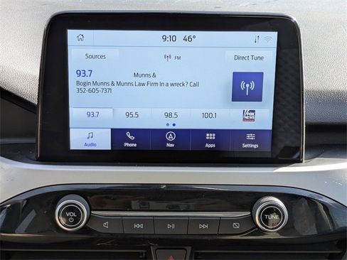 Certified 2020 Ford Escape SE image 18