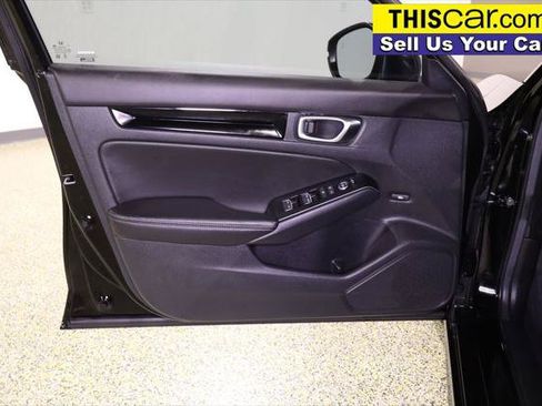 Used 2024 Honda Civic Touring image 31