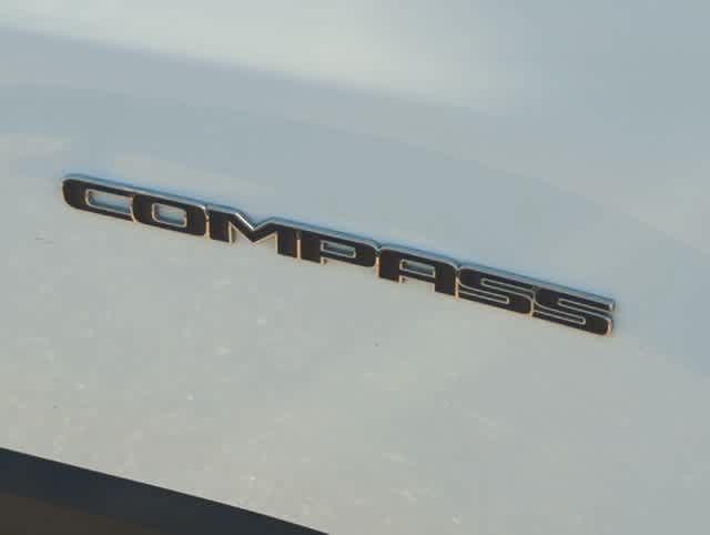 Used 2024 Jeep Compass Limited AWD/4WD image 13