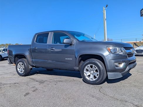 Used 2016 Chevrolet Colorado LT w/ LT Convenience Package image 3