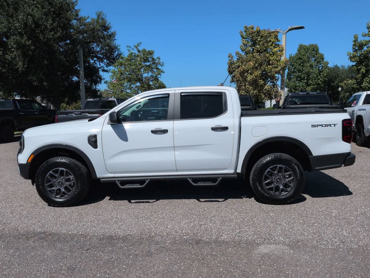 Used 2024 Ford Ranger XLT w/ Trailer Tow Package RWD image 3