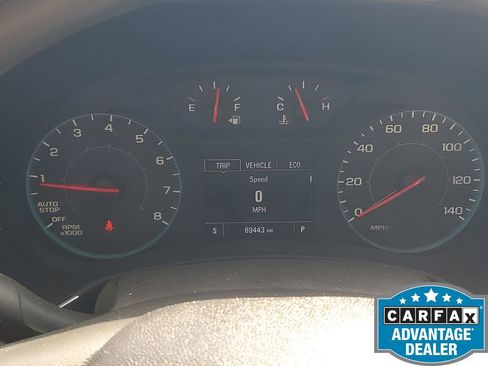 Used 2021 Chevrolet Equinox LS image 36