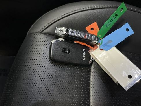 Used 2022 Kia Sorento X-Line EX image 28