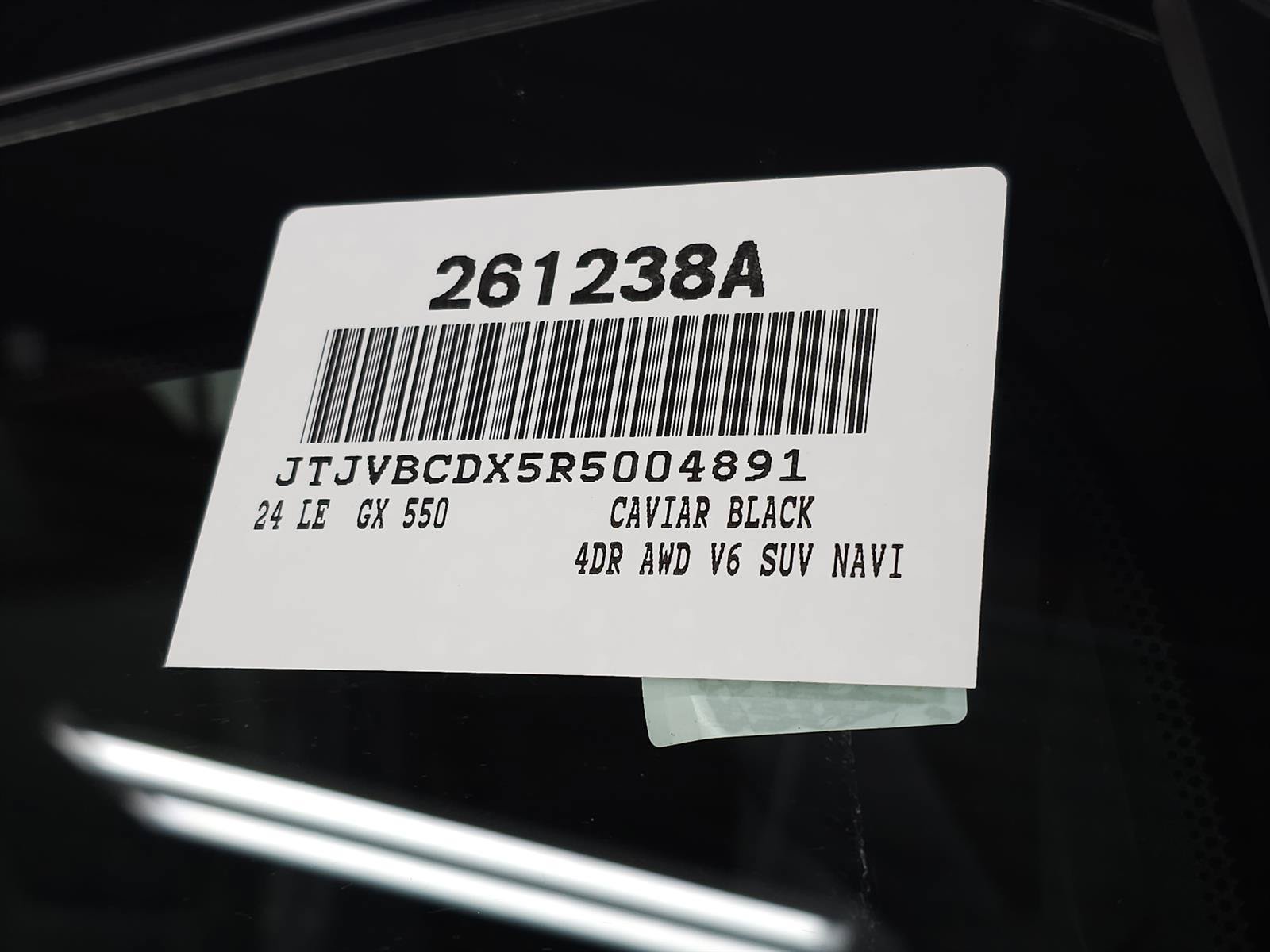 Used 2024 Lexus GX 550 w/ Accessory Package (Z1) AWD/4WD image 42