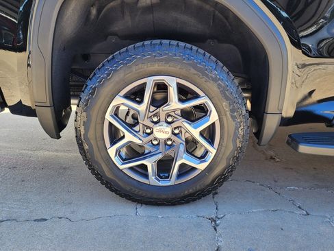 New 2026 GMC Sierra 1500 SLT w/ SLT Premium Plus Package image 51