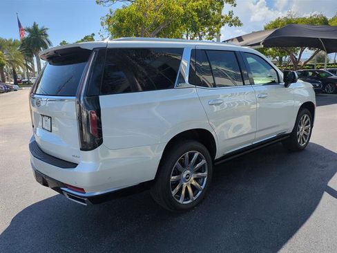 Certified 2024 Cadillac Escalade Premium Luxury Platinum image 24