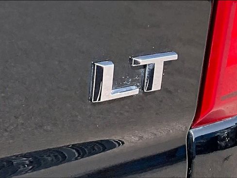 Used 2022 Chevrolet Silverado 1500 LT Trail Boss image 10