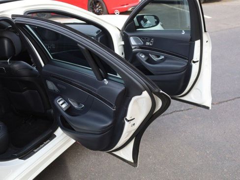 Used 2020 Mercedes-Benz S 450 Sedan image 42