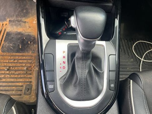 Used 2022 Kia Forte GT-Line w/ GT-Line Technology Package FWD image 18