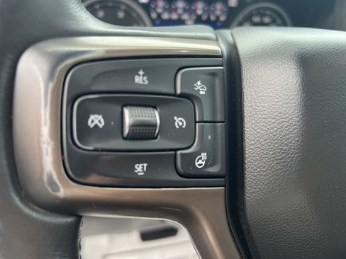 Used 2020 Chevrolet Silverado 2500 High Country image 13