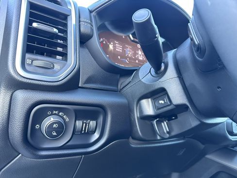 Used 2025 RAM 3500 Laramie image 39