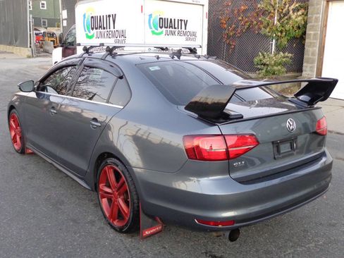 Used 2015 Volkswagen Jetta GLI SEL image 36