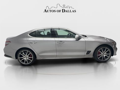 Used 2025 Genesis G70 2.5T RWD image 10