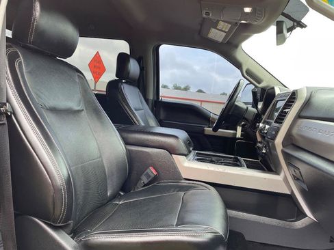 Used 2019 Ford F250 Lariat w/ Chrome Package AWD/4WD image 17