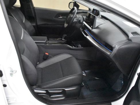 Used 2024 Toyota Prius XLE image 14