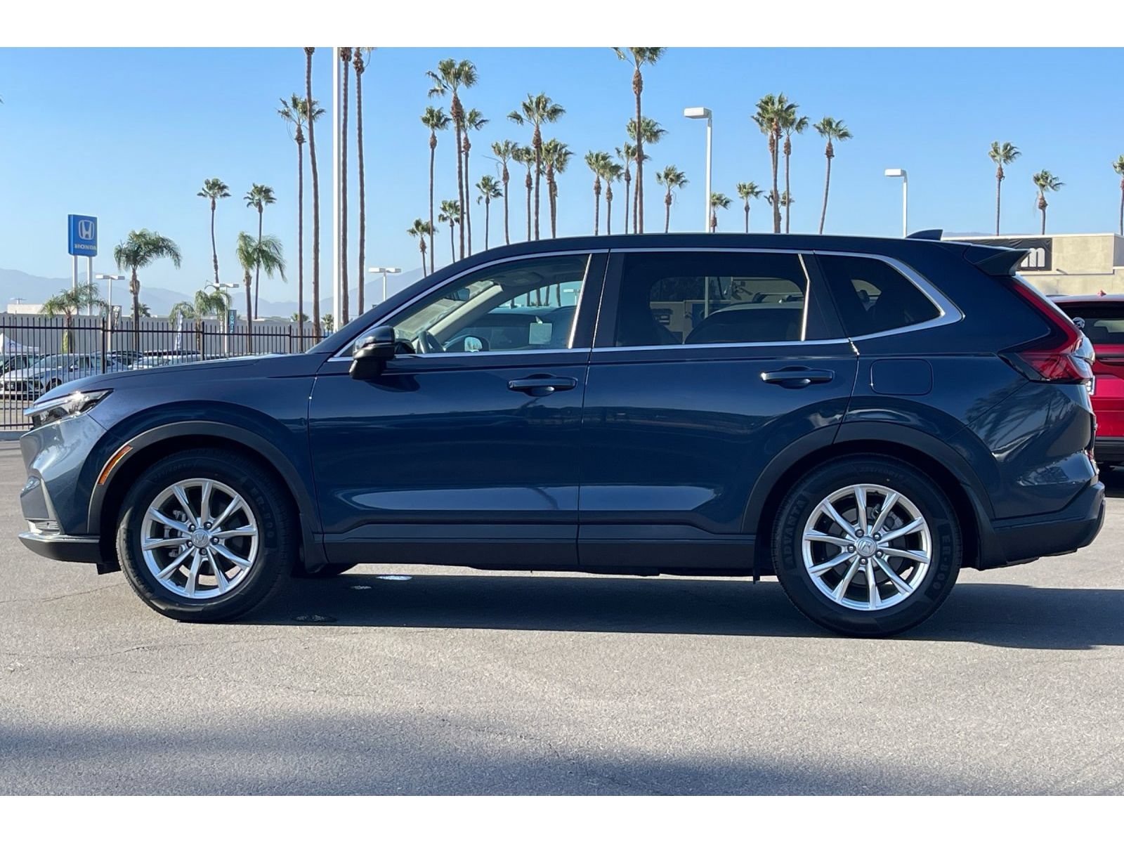 Certified 2023 Honda CR-V EX-L image 2