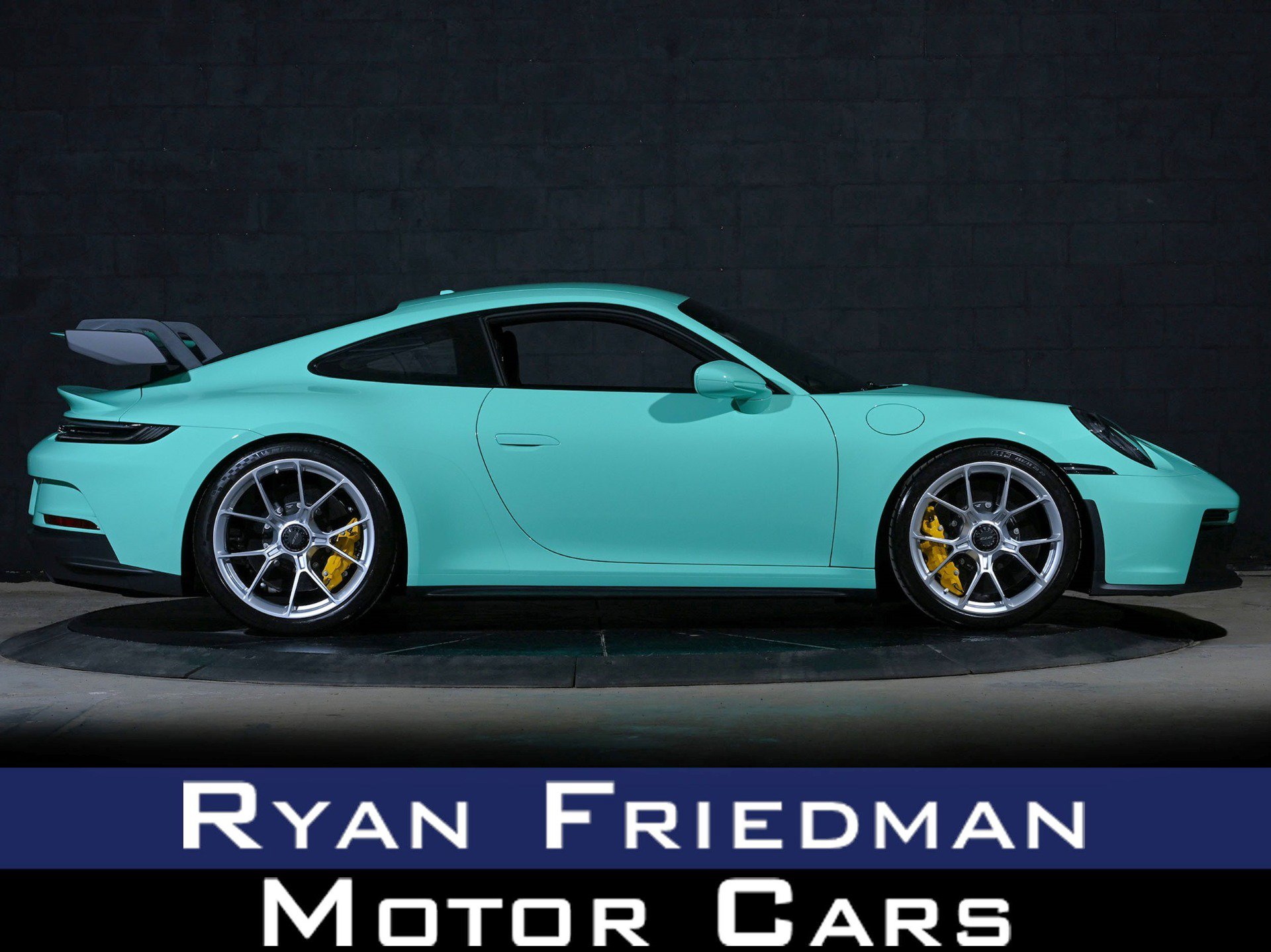 Used 2024 Porsche 911 GT3 RWD image 1