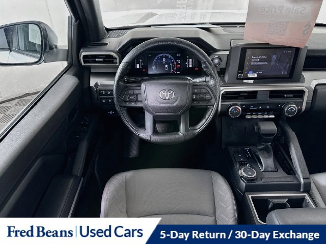 Used 2025 Toyota Tacoma SR5 AWD/4WD image 29