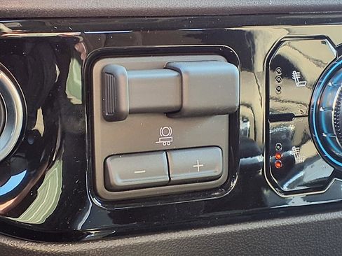 New 2026 GMC Sierra 1500 Elevation w/ Elevation Premium Package image 19