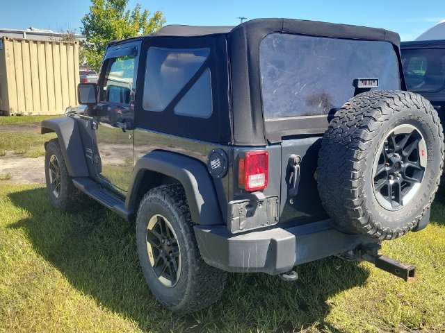 Used 2017 Jeep Wrangler Sport w/ Quick Order Package 24S AWD/4WD image 4