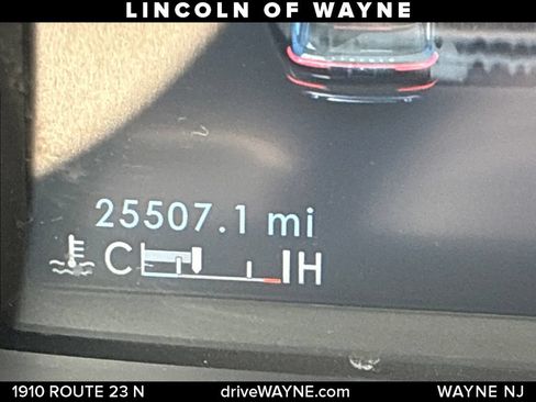 Certified 2023 Lincoln Corsair Reserve w/ Equipment Group 201A AWD/4WD image 18