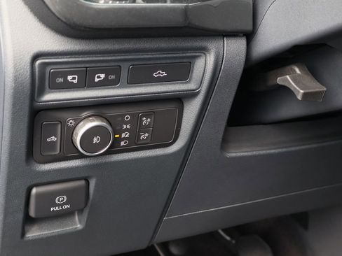 Used 2021 Ford F150 XLT w/ Equipment Group 302A High image 12