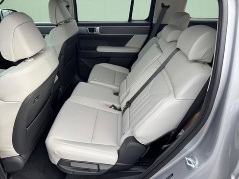 New 2026 Hyundai Santa Fe SEL image 7