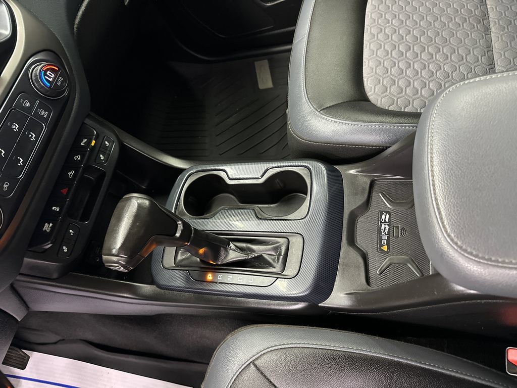 Used 2020 Chevrolet Colorado Z71 AWD/4WD image 30