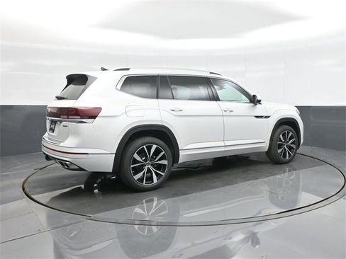 New 2026 Volkswagen Atlas SEL Premium R-Line image 7