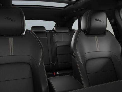 New 2026 Jaguar F-PACE R-Dynamic S AWD/4WD image 5