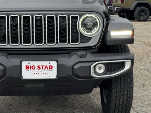 New 2026 Jeep Wrangler Sahara image 5