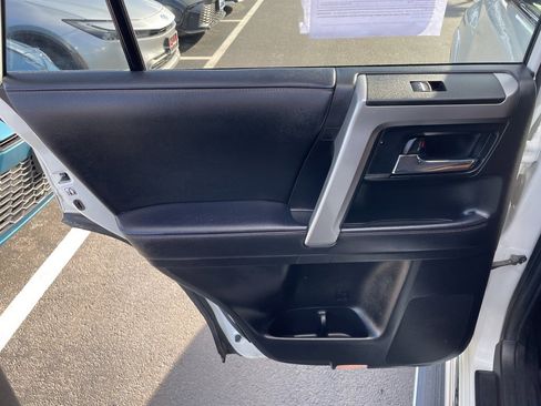 Used 2023 Toyota 4Runner Limited image 19