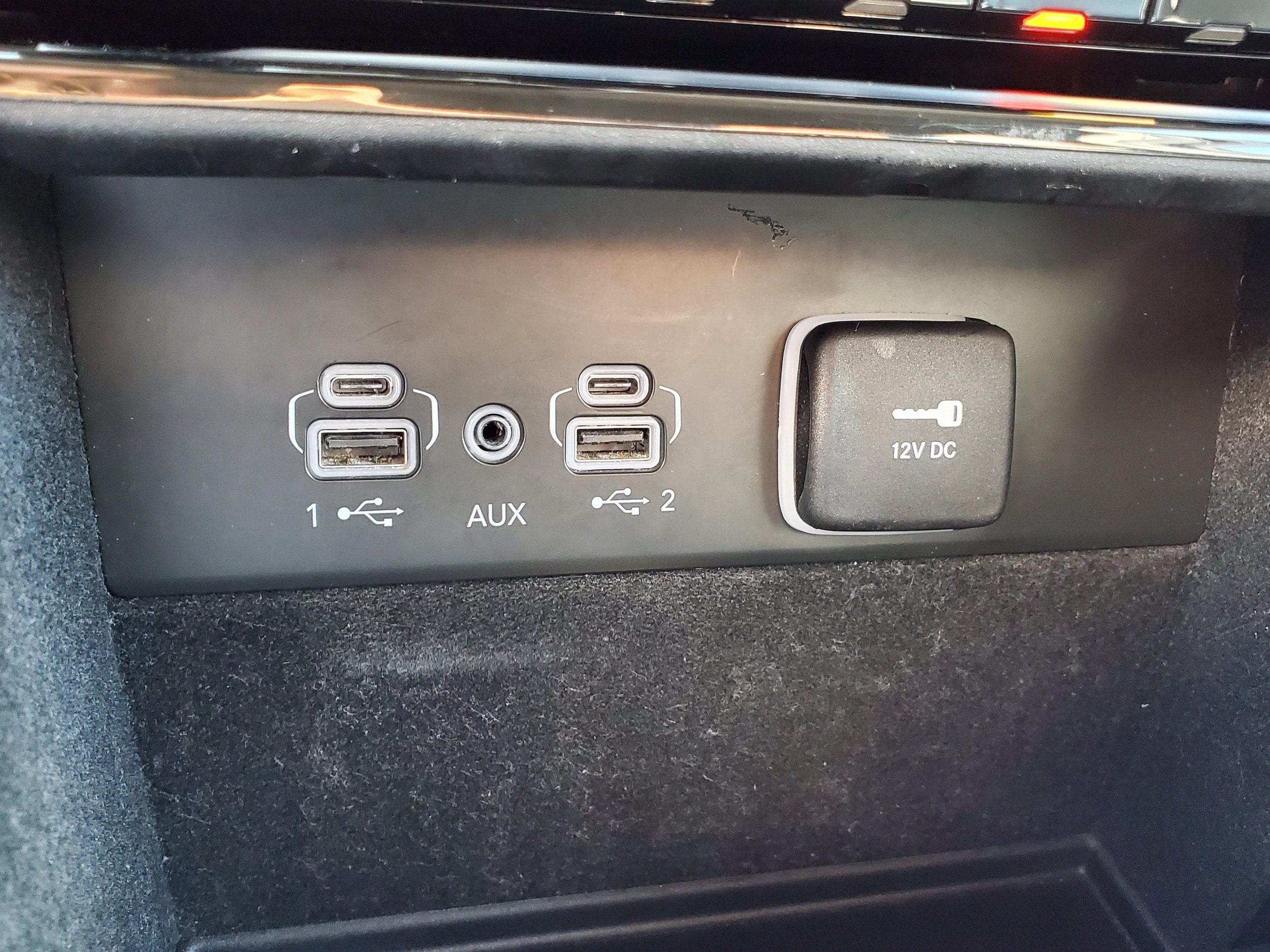 Used 2021 Jeep Grand Cherokee L Limited AWD/4WD image 23