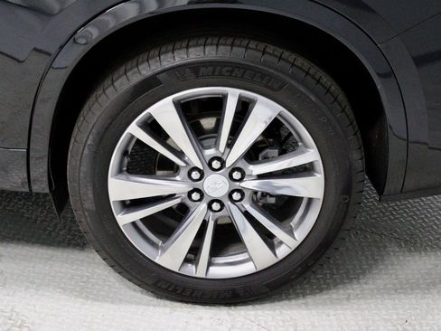 Used 2025 Cadillac XT6 Premium Luxury image 21