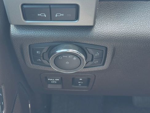 Used 2020 Ford F150 King Ranch w/ Equipment Group 601A Luxury AWD/4WD image 22