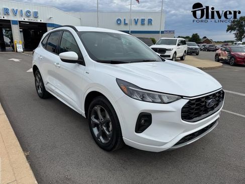 Used 2023 Ford Escape ST-Line Select w/ Class II Trailer Tow Package AWD/4WD image 1