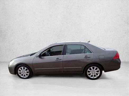 Used 2006 Honda Accord EX-L image 2