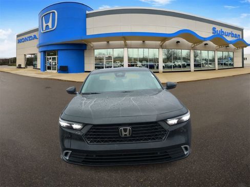 New 2026 Honda Accord Touring image 2