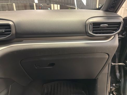 Used 2020 Ford Explorer XLT w/ Equipment Group 202A image 22