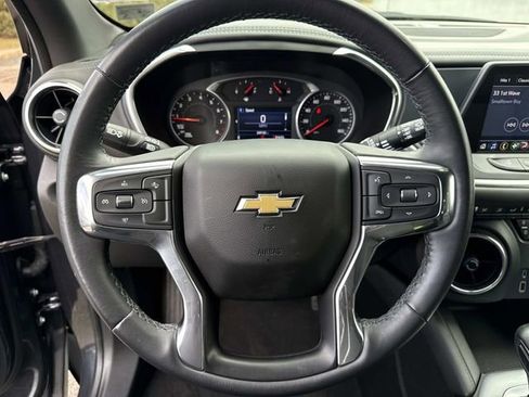 Used 2022 Chevrolet Blazer LT image 27