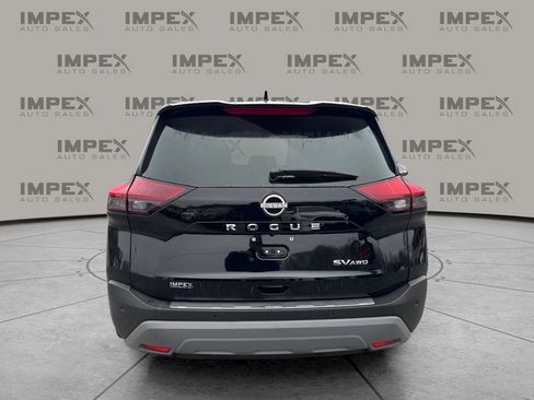 Used 2023 Nissan Rogue SV w/ SV Premium Package image 4
