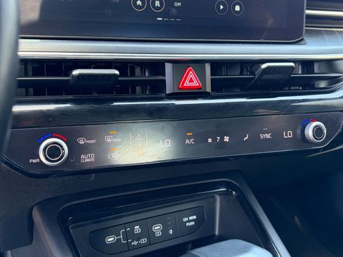 Used 2025 Kia K5 GT-Line w/ GT-Line Premium Package FWD image 26