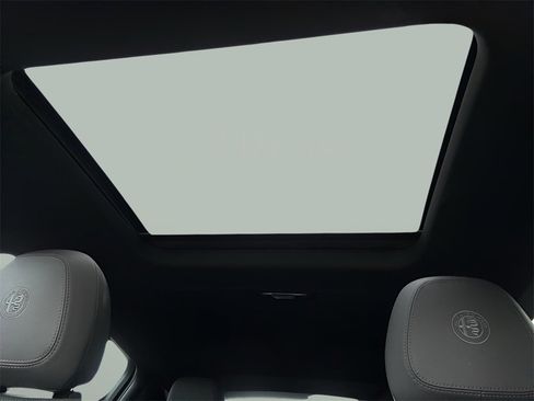 Used 2024 Alfa Romeo Tonale Ti w/ Active Assist Package image 14