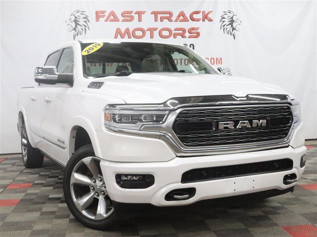 Used 2019 RAM 1500 Limited AWD/4WD image 3