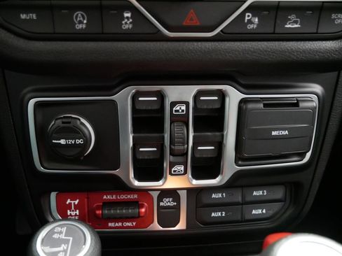 New 2026 Jeep Wrangler Unlimited Sport AWD/4WD image 35