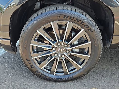 Used 2025 Lexus GX 550 AWD/4WD image 7