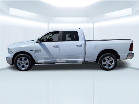 Used 2019 RAM 1500 Big Horn image 11